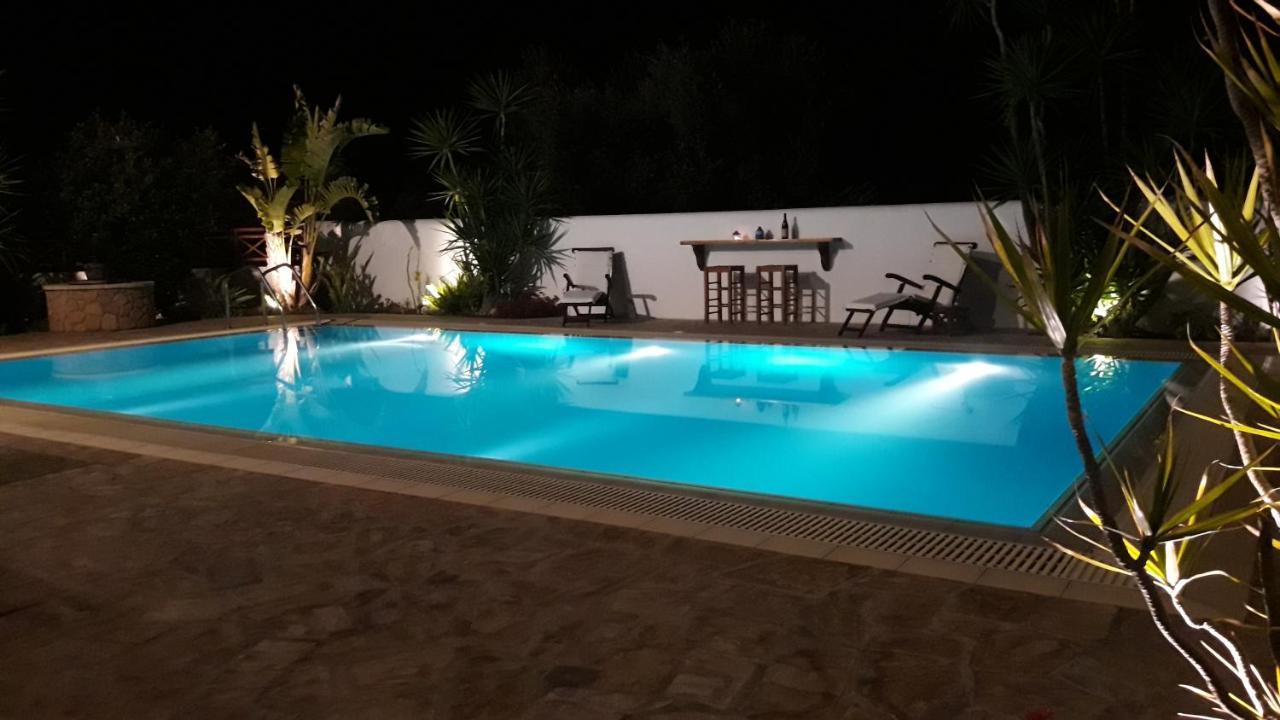 Villa Almyra Aegina Exterior photo